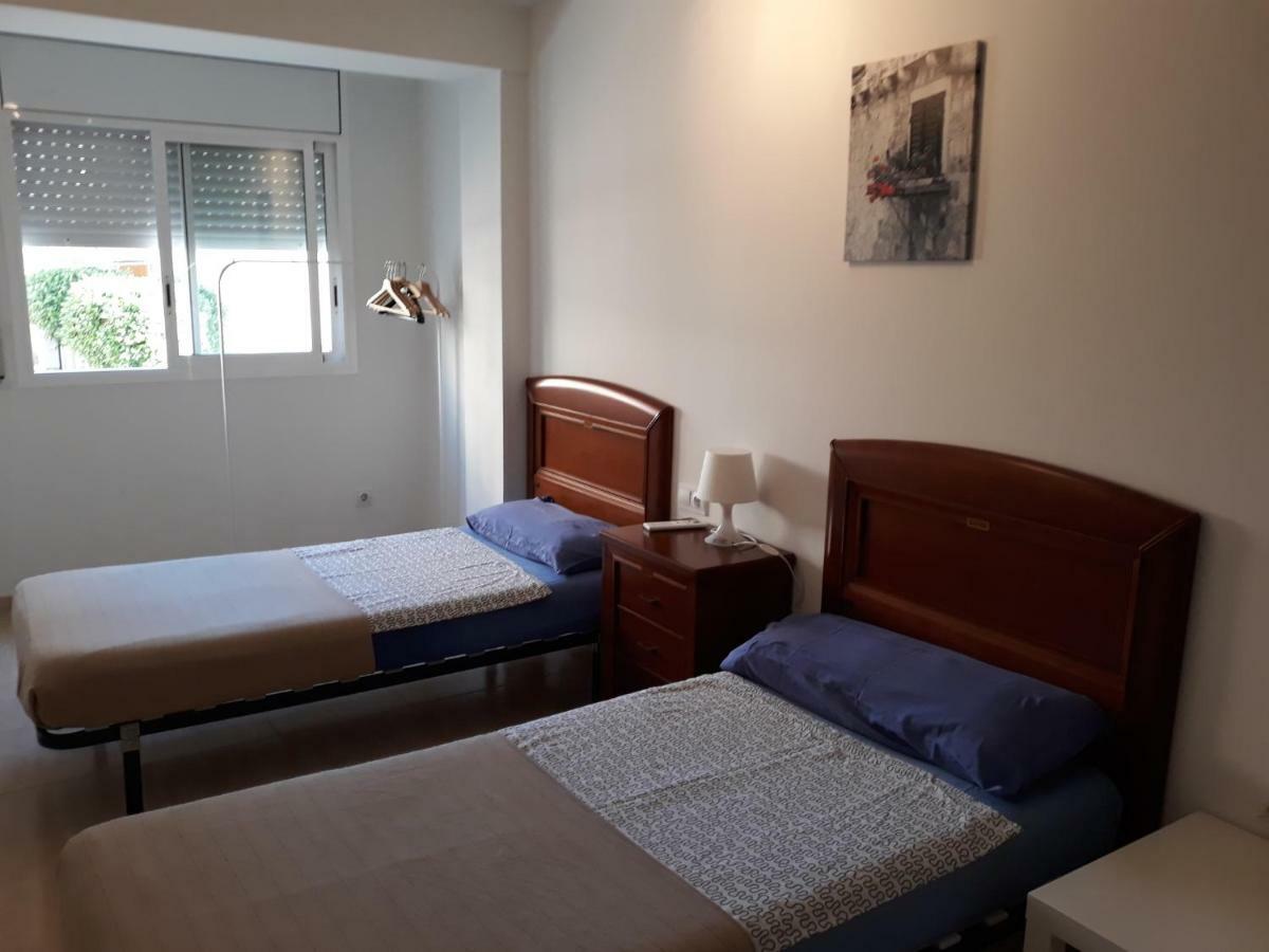 Apartment Verge De Montserrat Cambrils Bagian luar foto